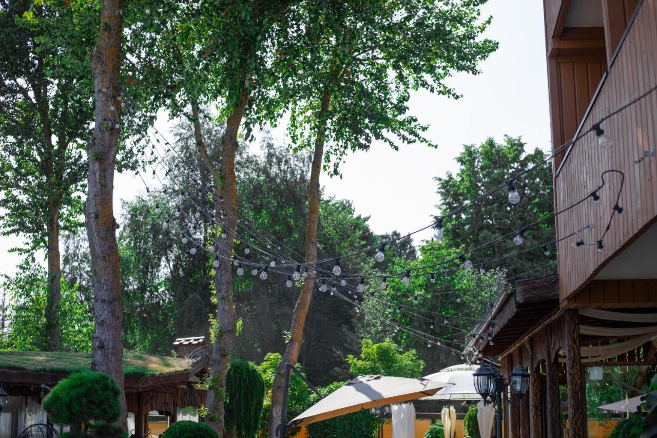 Floros Simfonija Hotel Šventoji Exterior foto