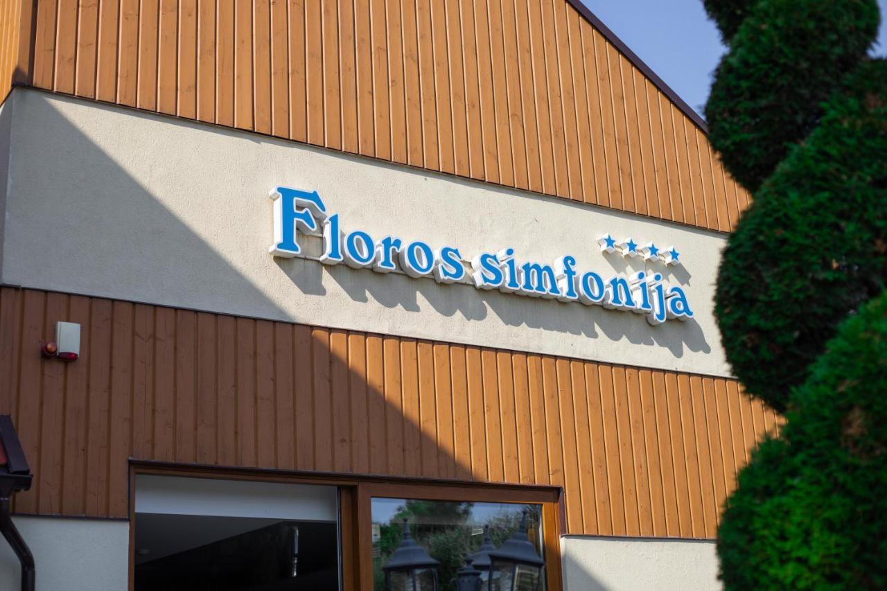 Floros Simfonija Hotel Šventoji Exterior foto