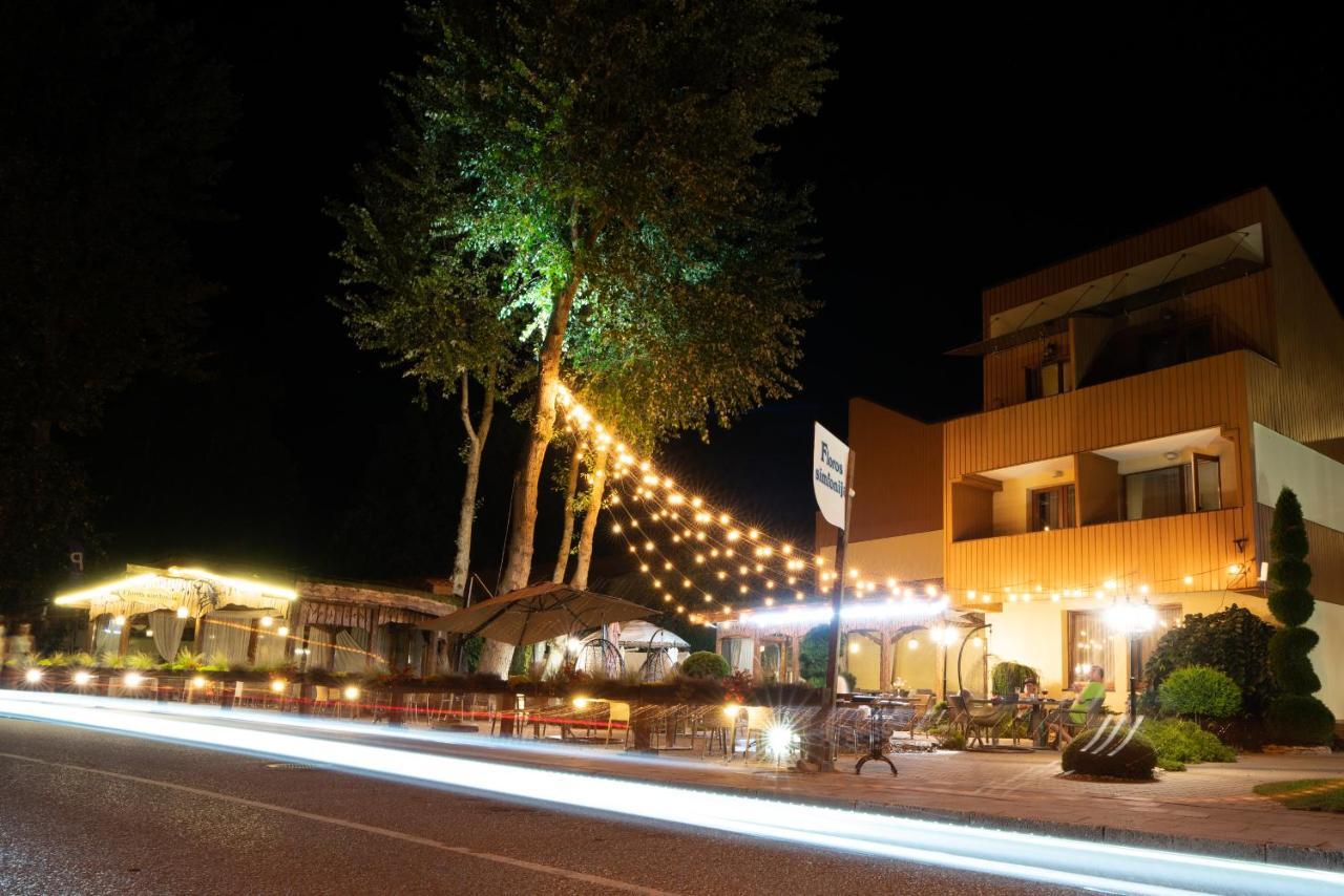 Floros Simfonija Hotel Šventoji Exterior foto