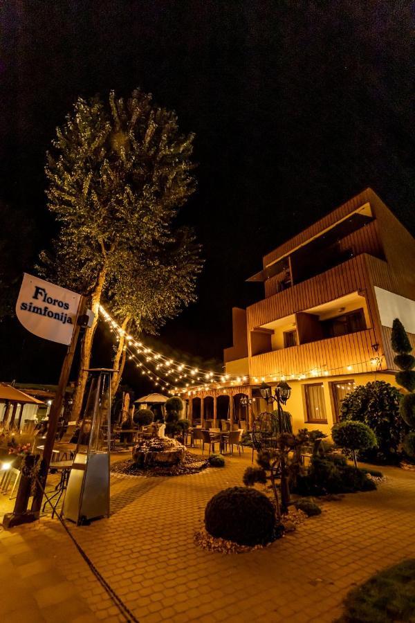 Floros Simfonija Hotel Šventoji Exterior foto