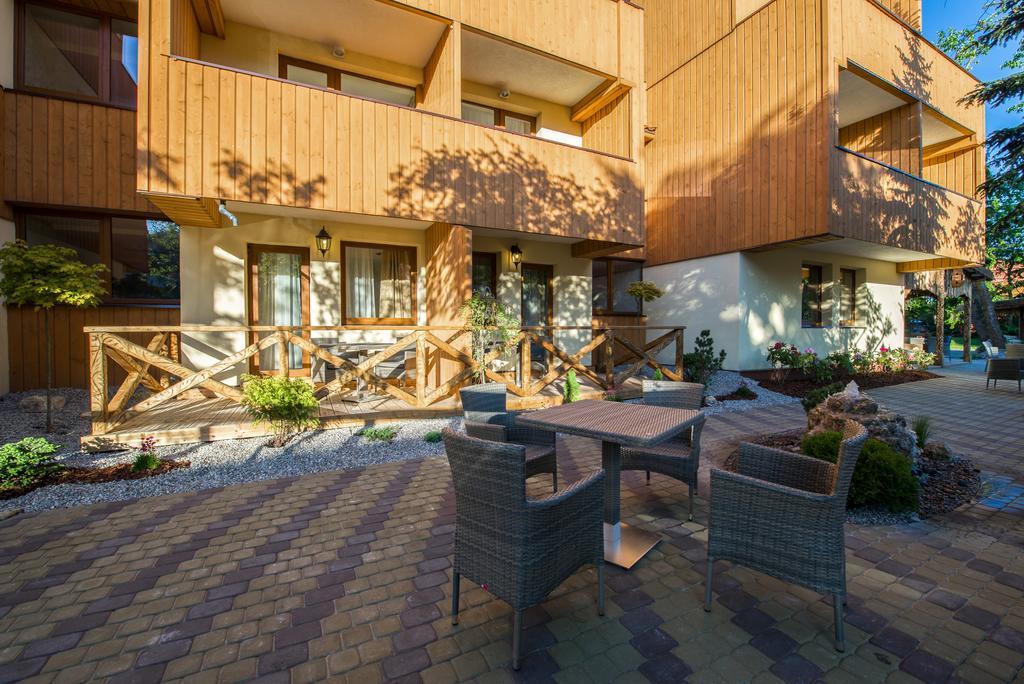 Floros Simfonija Hotel Šventoji Exterior foto